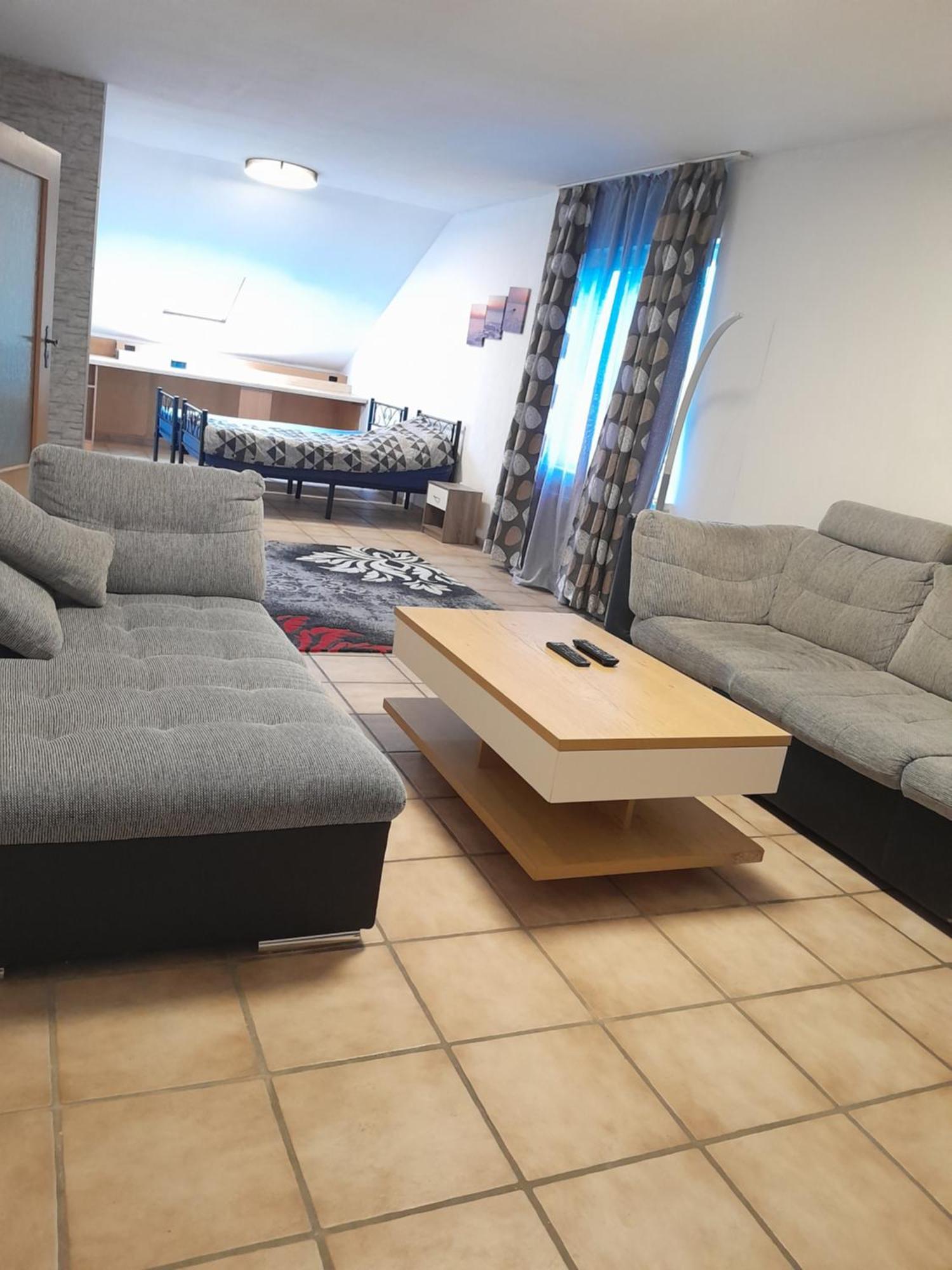 Ferienwohnung In Эрфтштадт Экстерьер фото